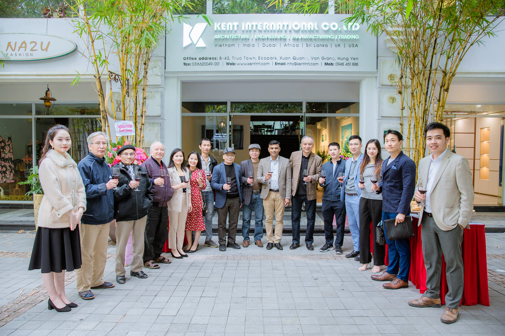 Đội Ngũ Lãnh Đạo Công Ty Xây Dựng Kent International