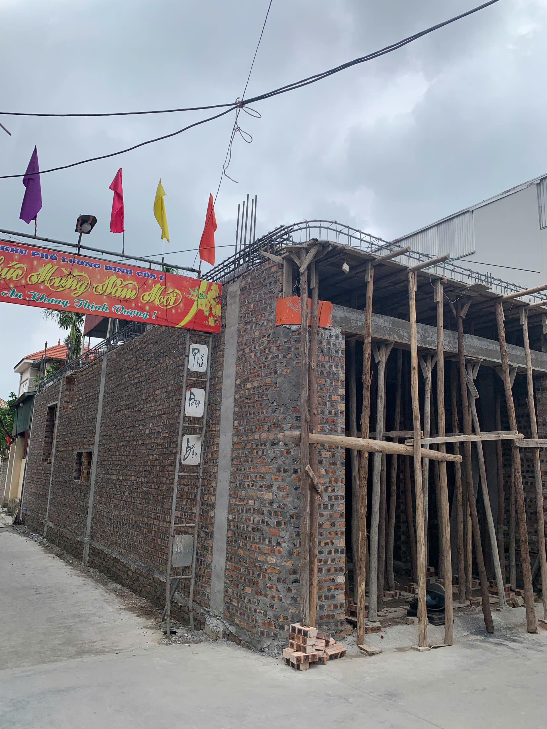 Z6566750455387_88bb633d41a7f6122c40b921fb22a176