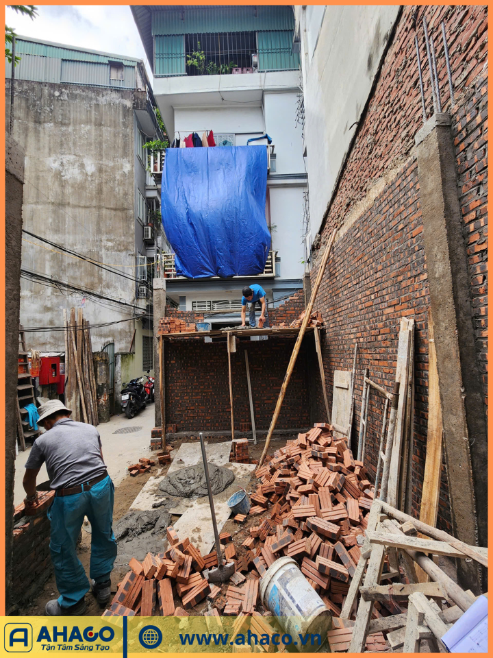 thi công nhà ống 4 tầng 1 tum mặt tiền 5m